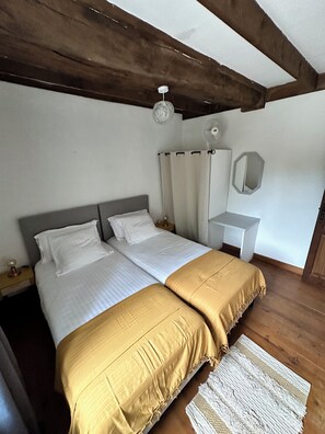 3 Schlafzimmer, Bügeleisen/Bügelbrett, kostenloses WLAN, Bettwäsche