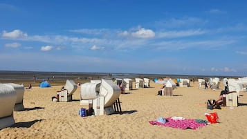 In Strandnähe, Liegestühle