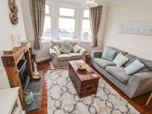 Living room - 7 Marine Drive (Hartlepool)