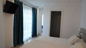 Classic Twin Room, 1 Bedroom (BLUE MAYA) | Blackout drapes, WiFi (free), bed sheets