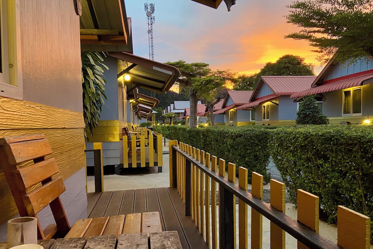 Chambre Deluxe, patio | Coin séjour