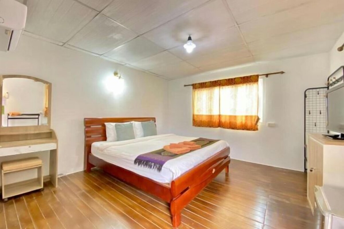 Deluxe Bungalow
