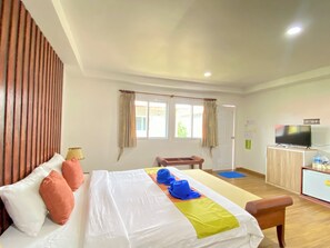 Luxury Room, Terrace | Peti besi dalam bilik, Wi-fi percuma, cadar katil 