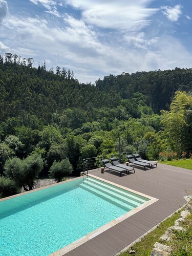 Quarto Elevado - by Quinta do ribeiro