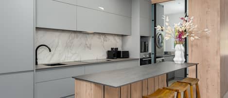 Deluxe Apartment | Private kitchen