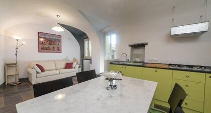 Maria Le Case di Angelina