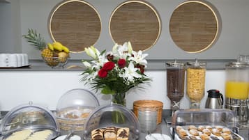 Desayuno buffet incluido todos los días