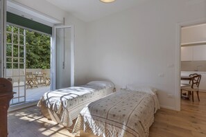 2 soverom, strykejern/-brett, wi-fi og sengetøy