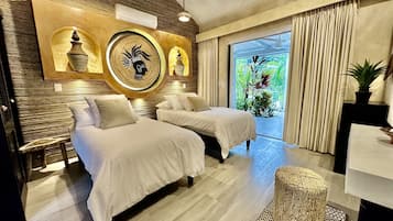 8 habitaciones, escritorio y tabla de planchar con plancha