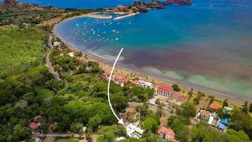 Playa en los alrededores