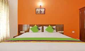 Habitación Deluxe doble | Tabla de planchar con plancha