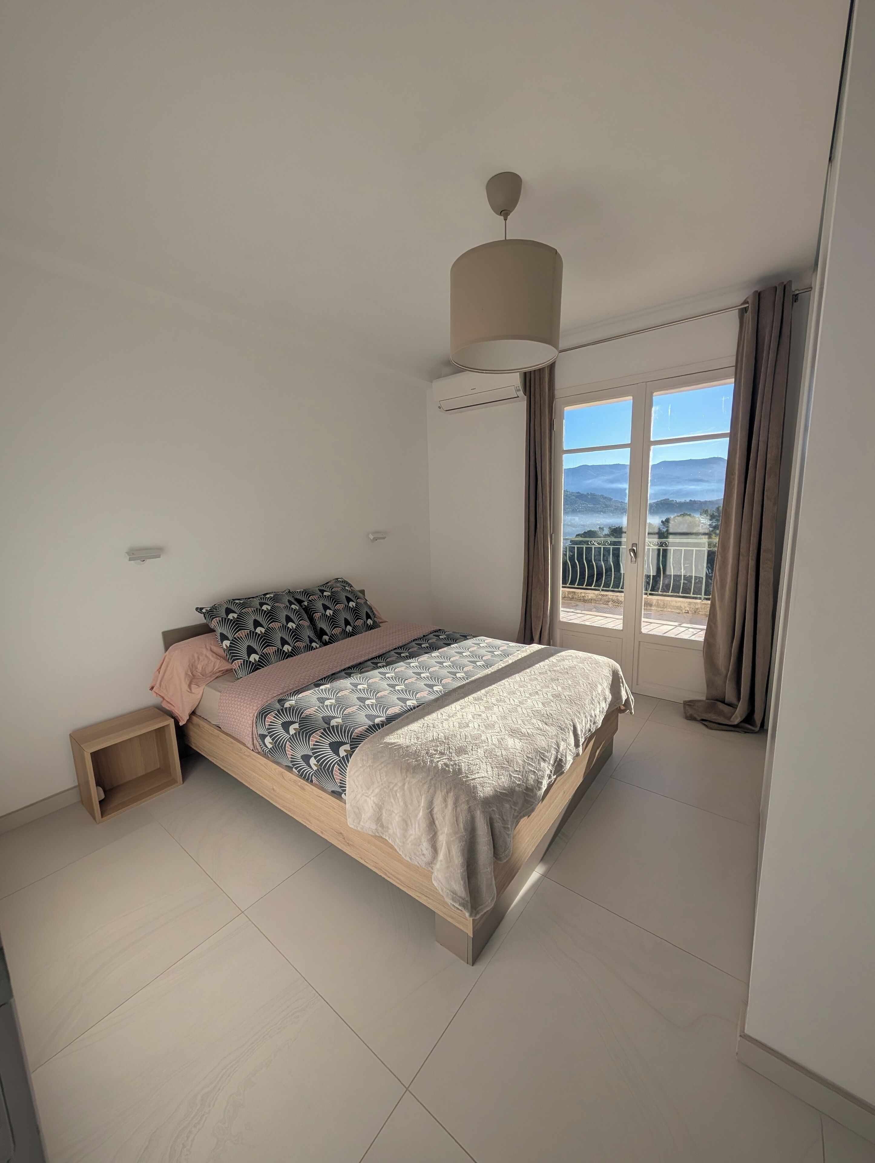 2 bedrooms, iron/ironing board, travel crib, free WiFi