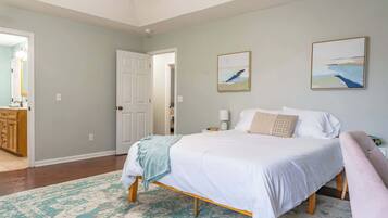 Desk, iron/ironing board, free WiFi, bed sheets
