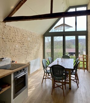 Utensilis de cuina, vaixella i coberteria 