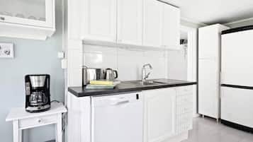 Geladeira, fogão, cooktop, lava-louças