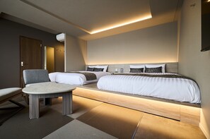 1 bedroom, in-room safe, laptop workspace, iron/ironing board