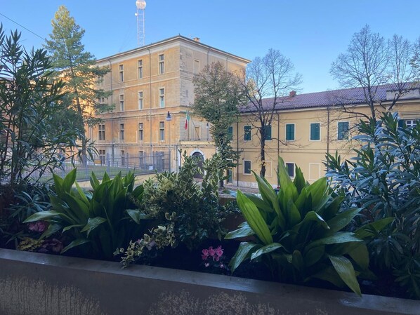 Deluxe tweepersoonskamer | Terras