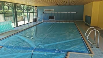 Piscine couverte, piscine chauffée