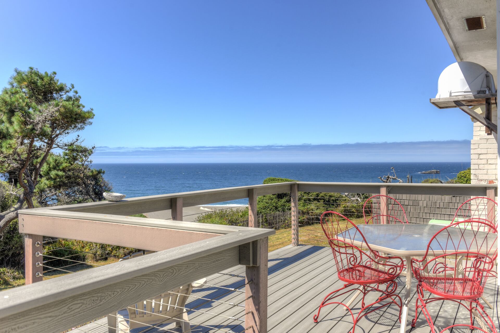 Lucky Ewe | Your Coastal California Retreat Awaits