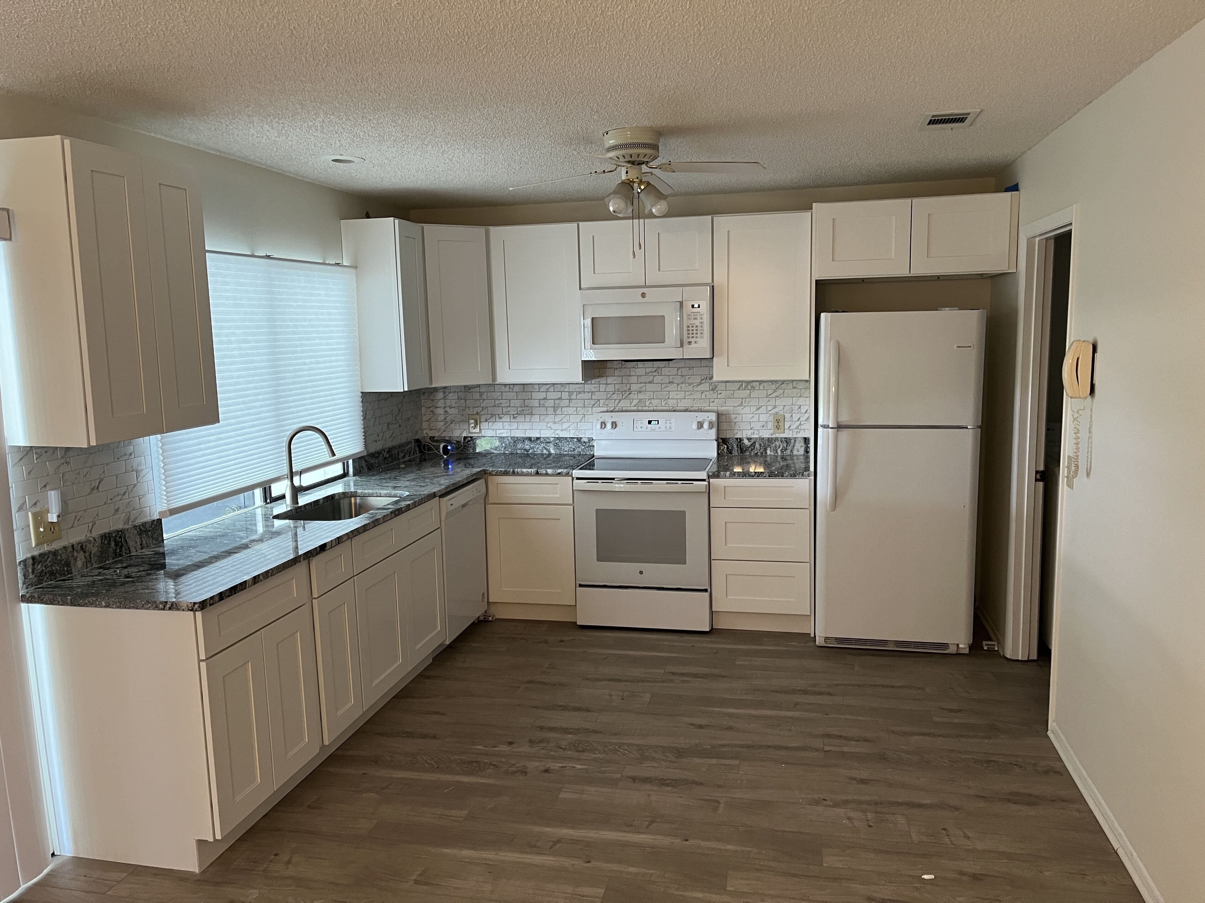 Sebastian Highlands Remodel. Close to beach, fishing, Orlando and Space Coast
