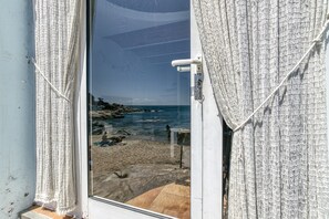Interior - Apartment "Loft Calella de Palafrugell" at the Beach (Calella de Palafrugell)