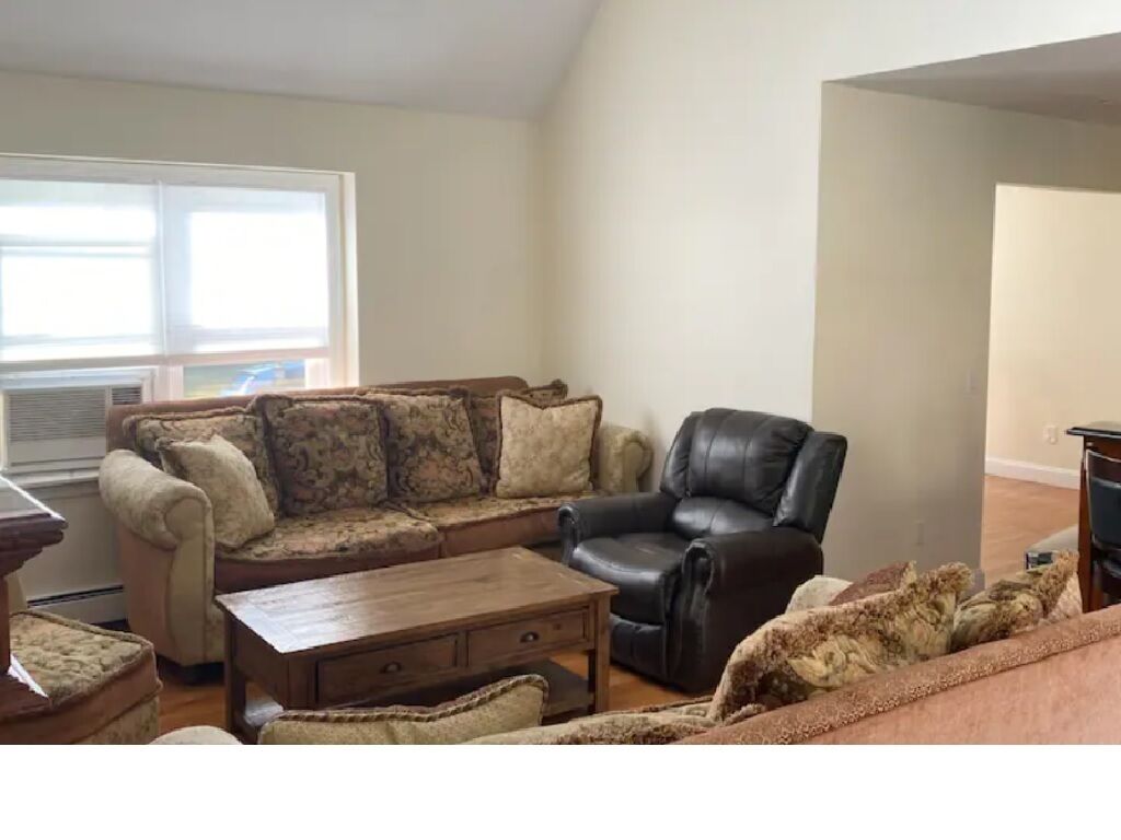 Secluded Family escape w/ pool & jacuzzi