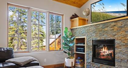 Modern Condo - EV Charger - SM 301 by Bear Valley Vacation Rentals