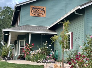 Exterior - Garden Room at Bed & Breakfast (Valley Springs)