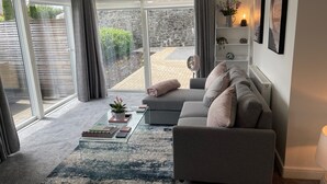 Apartment, Multiple Beds | Living room - Immaculate 2-bed Apartment in Menai Bridge (Menai Bridge)
