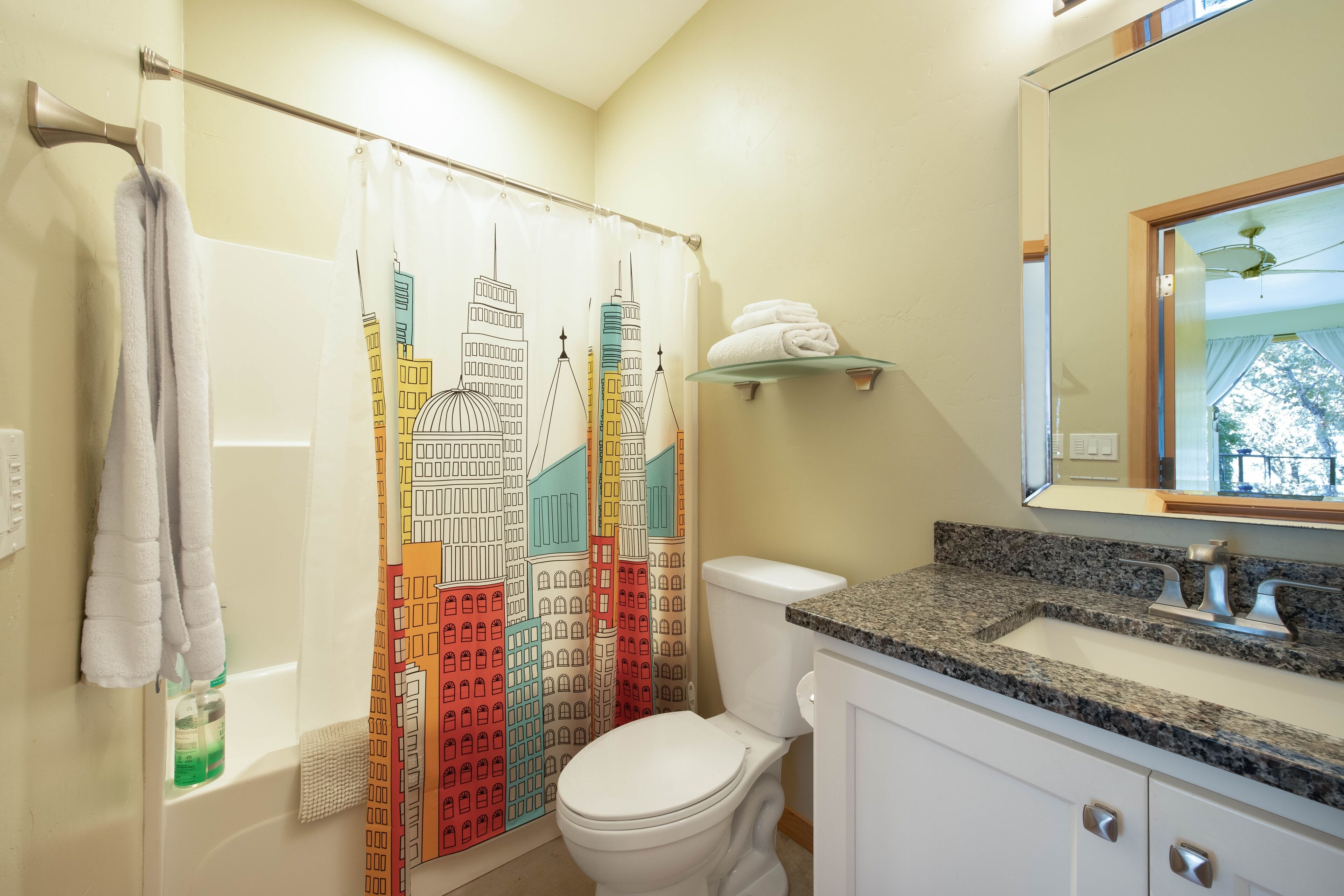 White Cap 1 Bedroom Home by Redawning