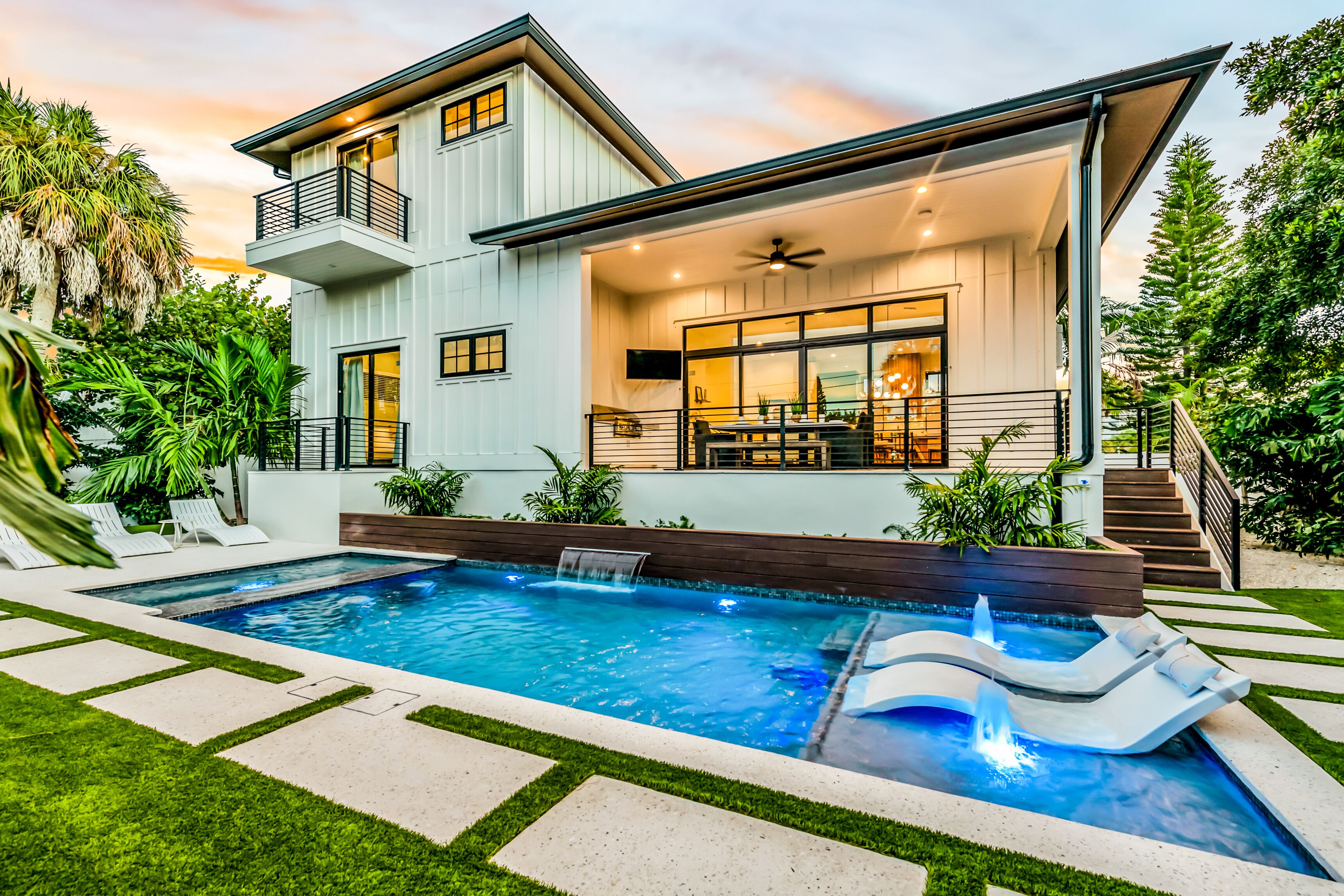 Luxury home with pool, spa, ping pong, and foosball!