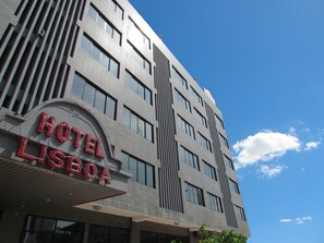 Front of property - Hotel Lisboa (Panama City)