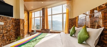 트리보 스리쉬티 바이쿤트 산 전망