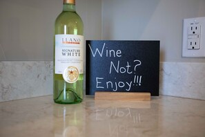 Doccia, asciugacapelli, asciugamani, sapone