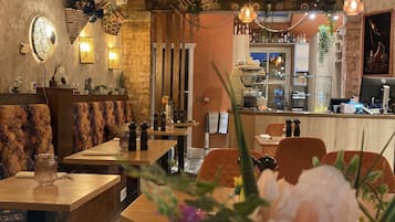 Cafe