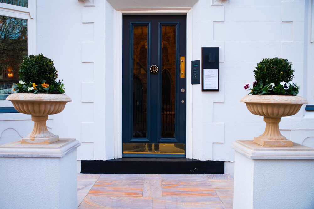 Domo Boutique Hotel