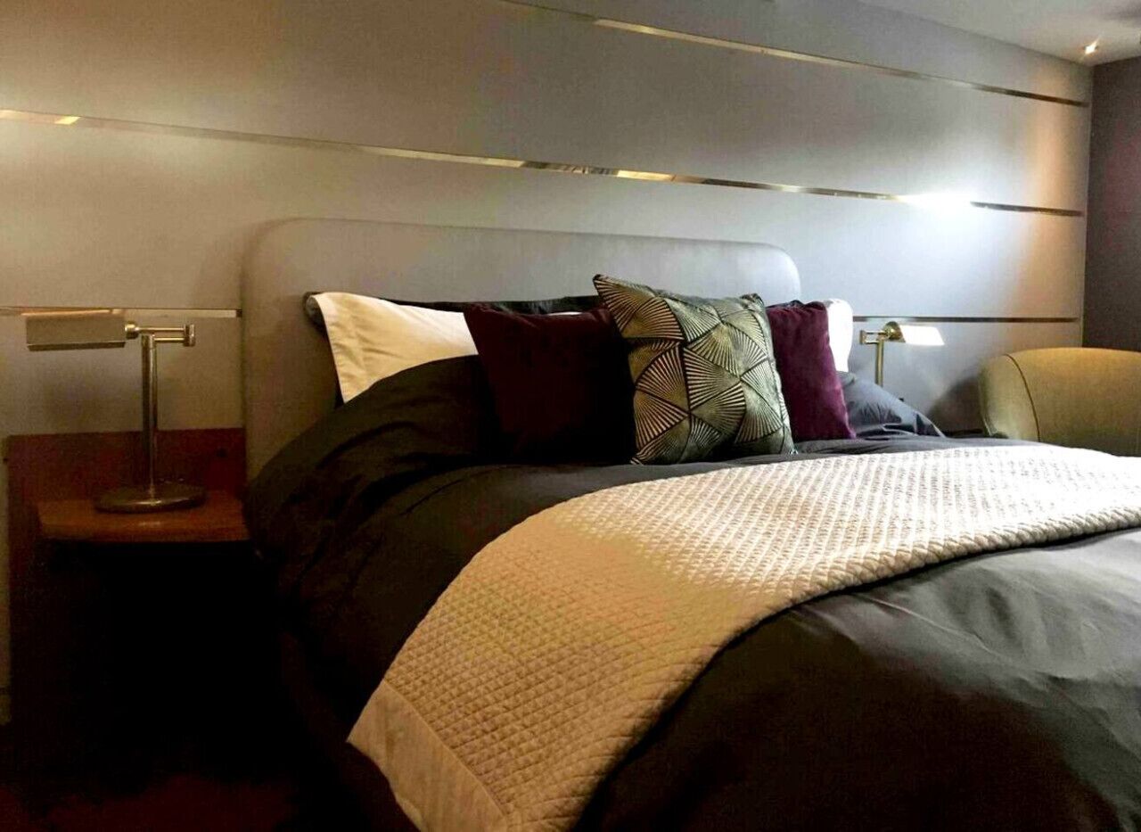 3 chambres, fer et planche à repasser, Wi-Fi, draps fournis