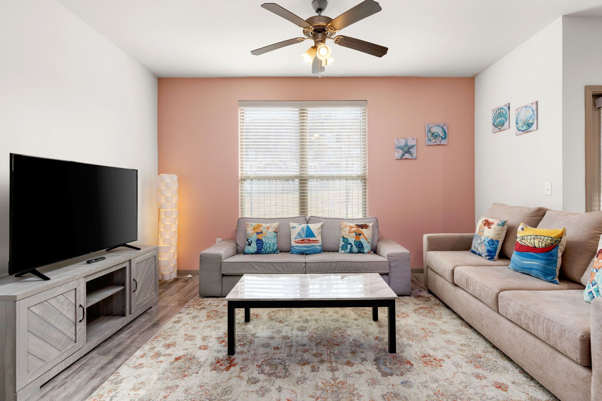 High scale 2 bedroom apartment near Sea World and Lackland AFB