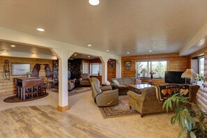 Télévision, espaces bureaux