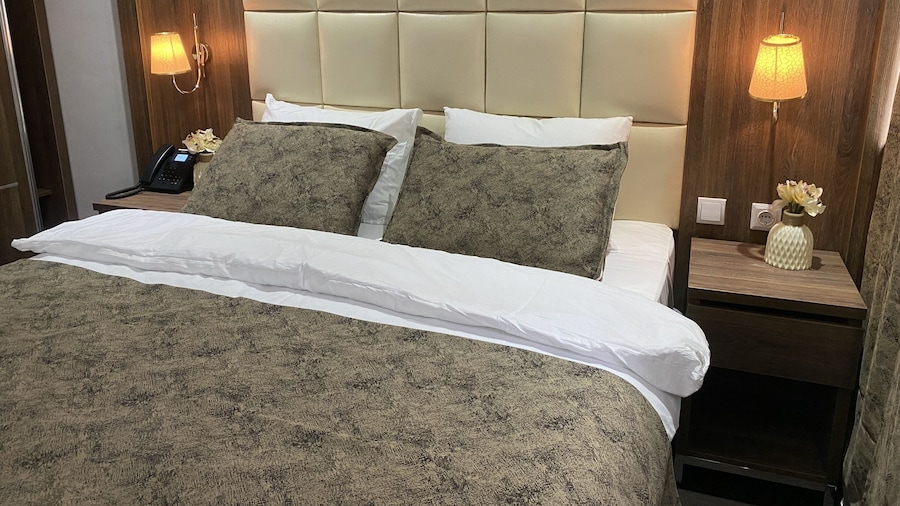 Hotel Cataleya BV