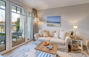 Apartment | Wohnzimmer | Smart-TV