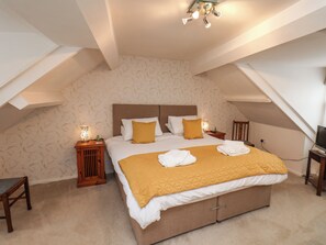 Cottage | 3 bedrooms, individually decorated, individually furnished, free WiFi - Bluebell Cottage (Bridlington)