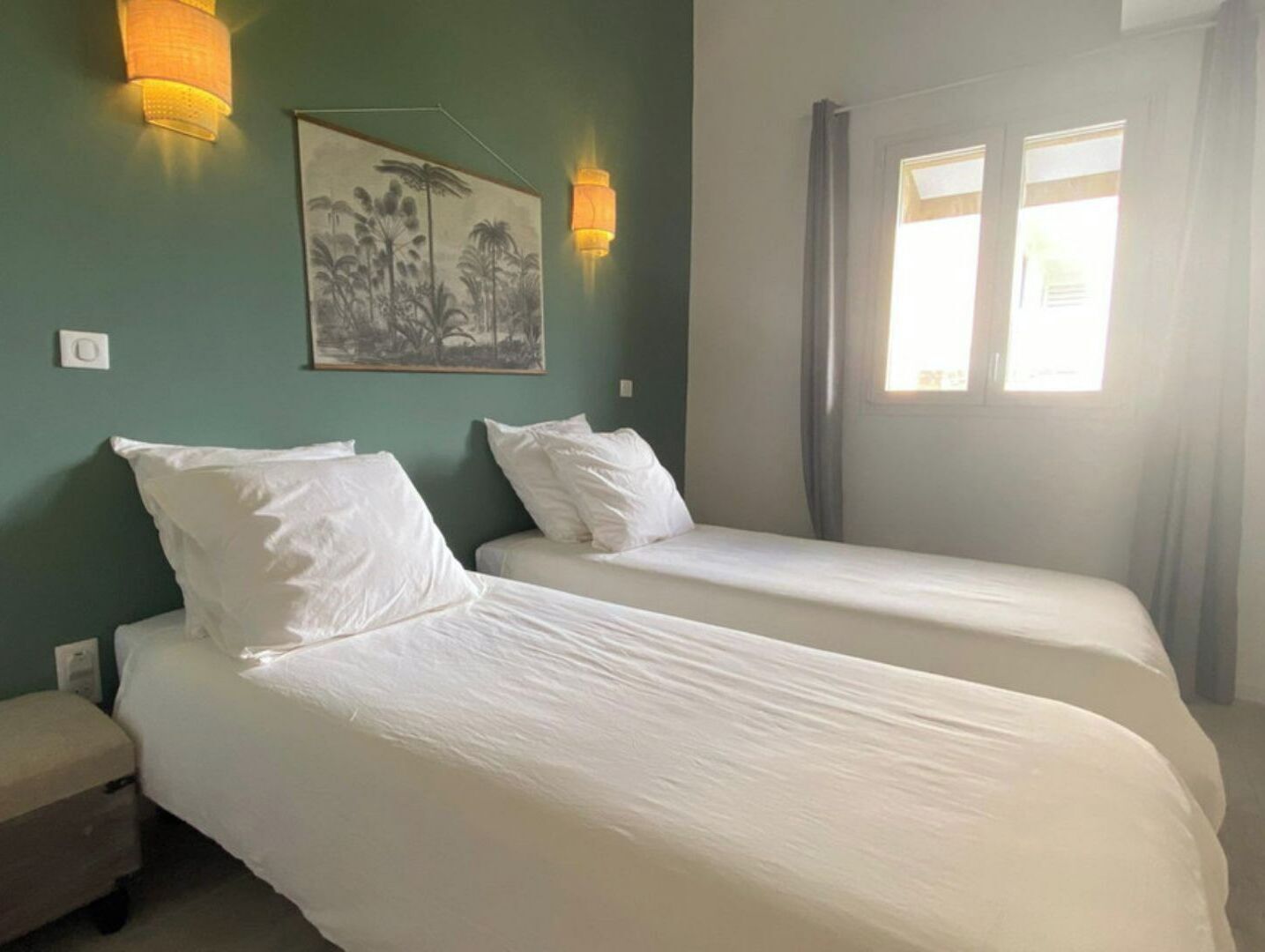 2 bedrooms, desk, iron/ironing board, free WiFi