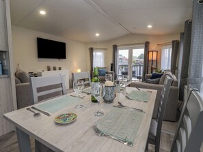 Cottage | Dining - Cotswold Cwtch (Evesham)