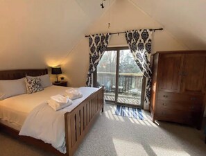 4 Schlafzimmer, Bügeleisen/Bügelbrett, WLAN, Bettwäsche