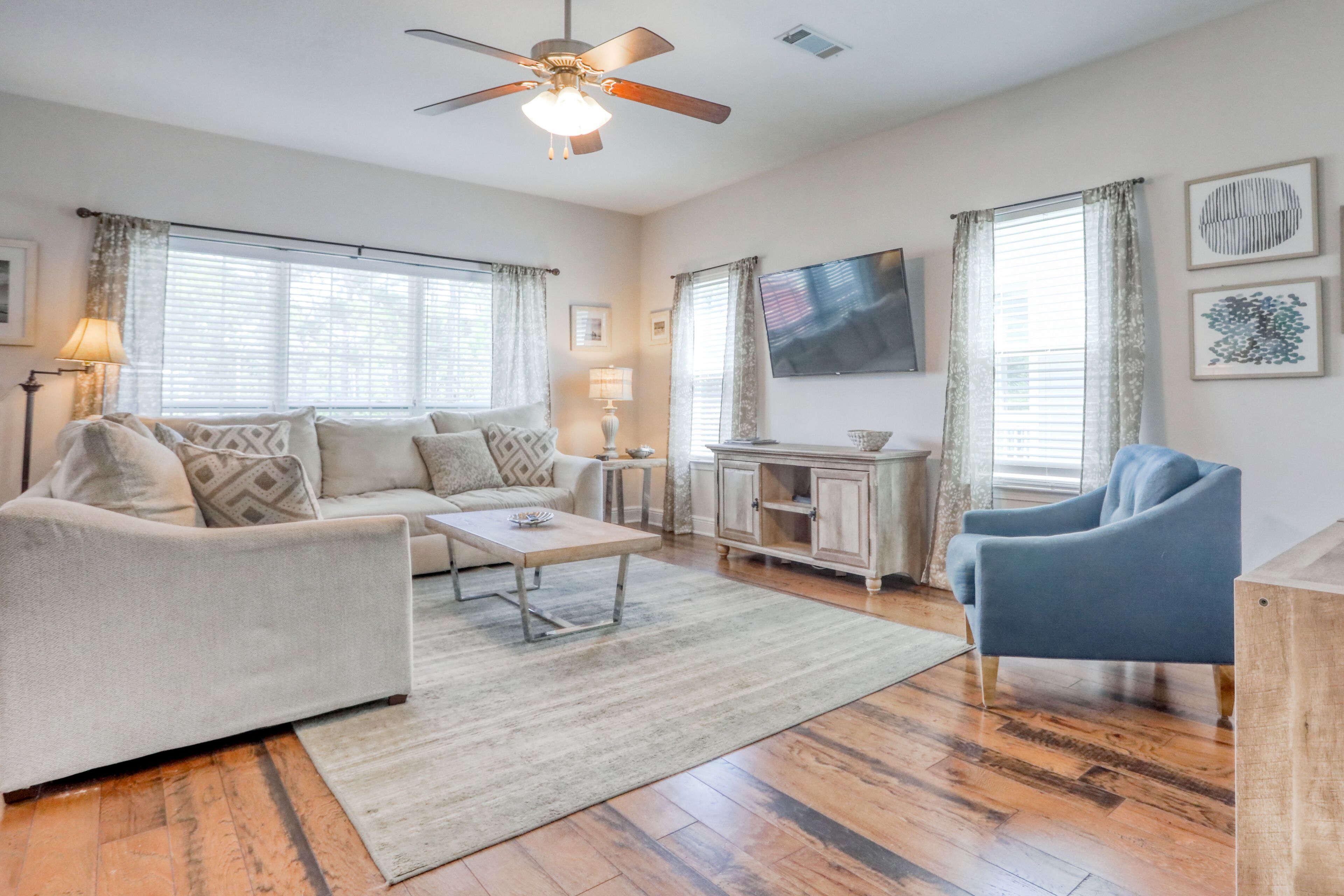 Coastal retreat with pool, hot tub, golf cart, patio, grill, & air hockey