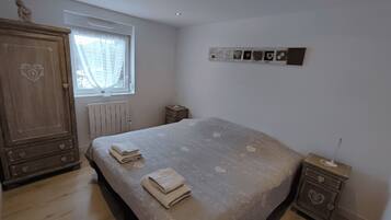 1 chambre, Wi-Fi gratuit, draps fournis