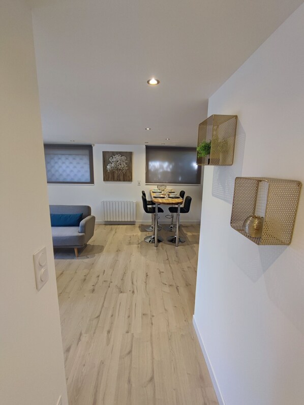 Interior - Meublé de tourisme 2* near the Juvaincourt circuit and between Vittel and Epinal. (Mattaincourt)