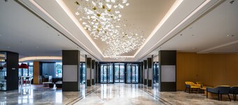 Holiday Inn Express Xinji City Center by IHG