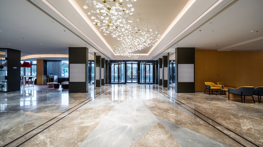 Holiday Inn Express Xinji City Center by IHG